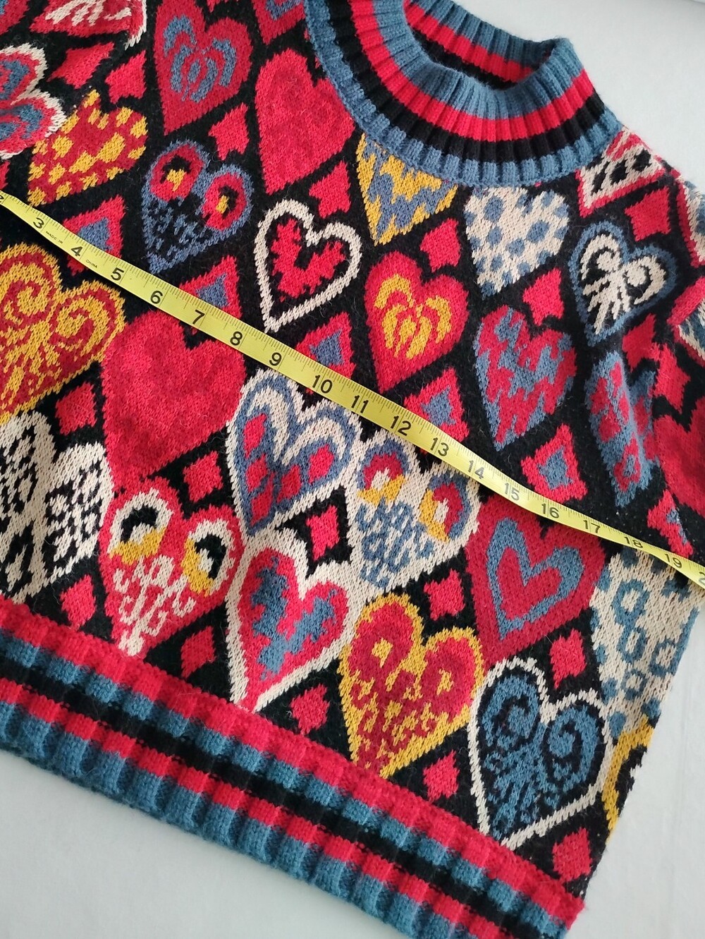 Farm Rio Heart Ikat Red Multi Color Knit Sweater Size M - Picture 8 of 9